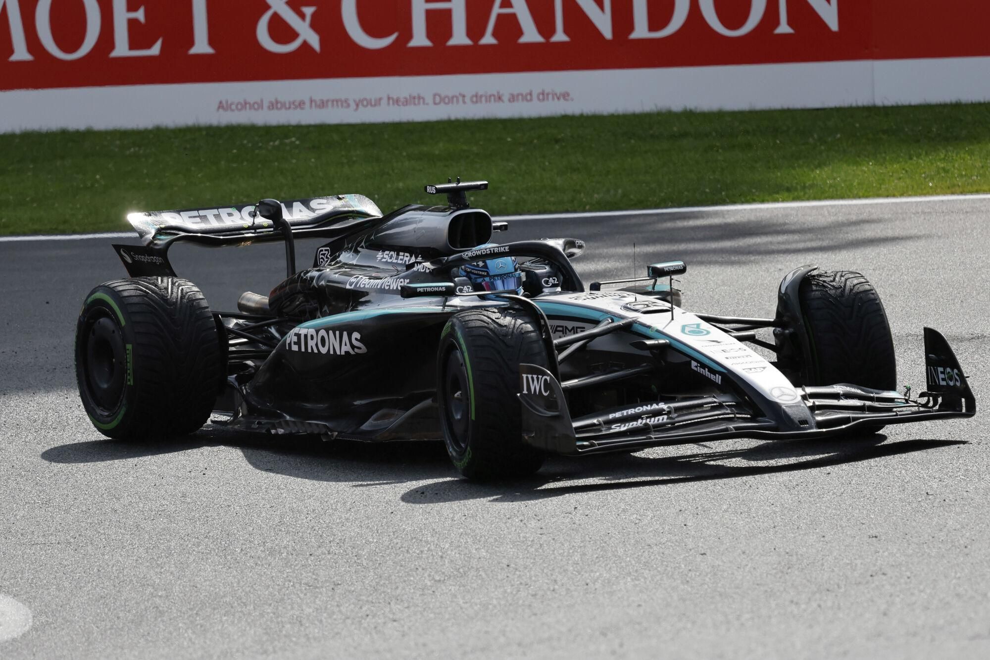 Mercedes driver George Russell of Britain steers his car during the Formula One Grand Prix at the Spa-Francorchamps racetrack in Spa, Belgium, Sunday, July 27, 2025. (AP Photo/Geert Vanden Wijngaert) Associated Press / LaPresse Only italy and spain. EDITORIAL USE ONLY/ONLY ITALY AND SPAIN