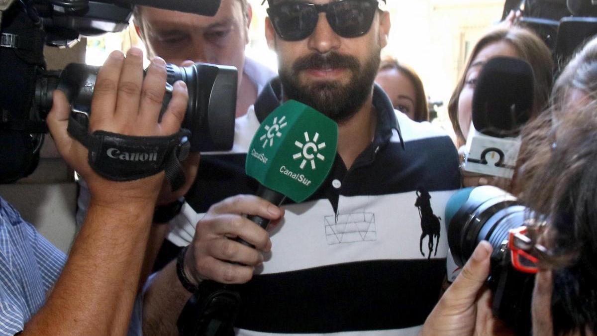 El guardia civil de &#039;La Manada&#039; perderá su condición de agente