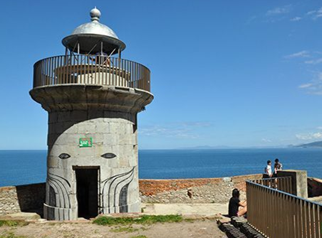 Faro del Caballo