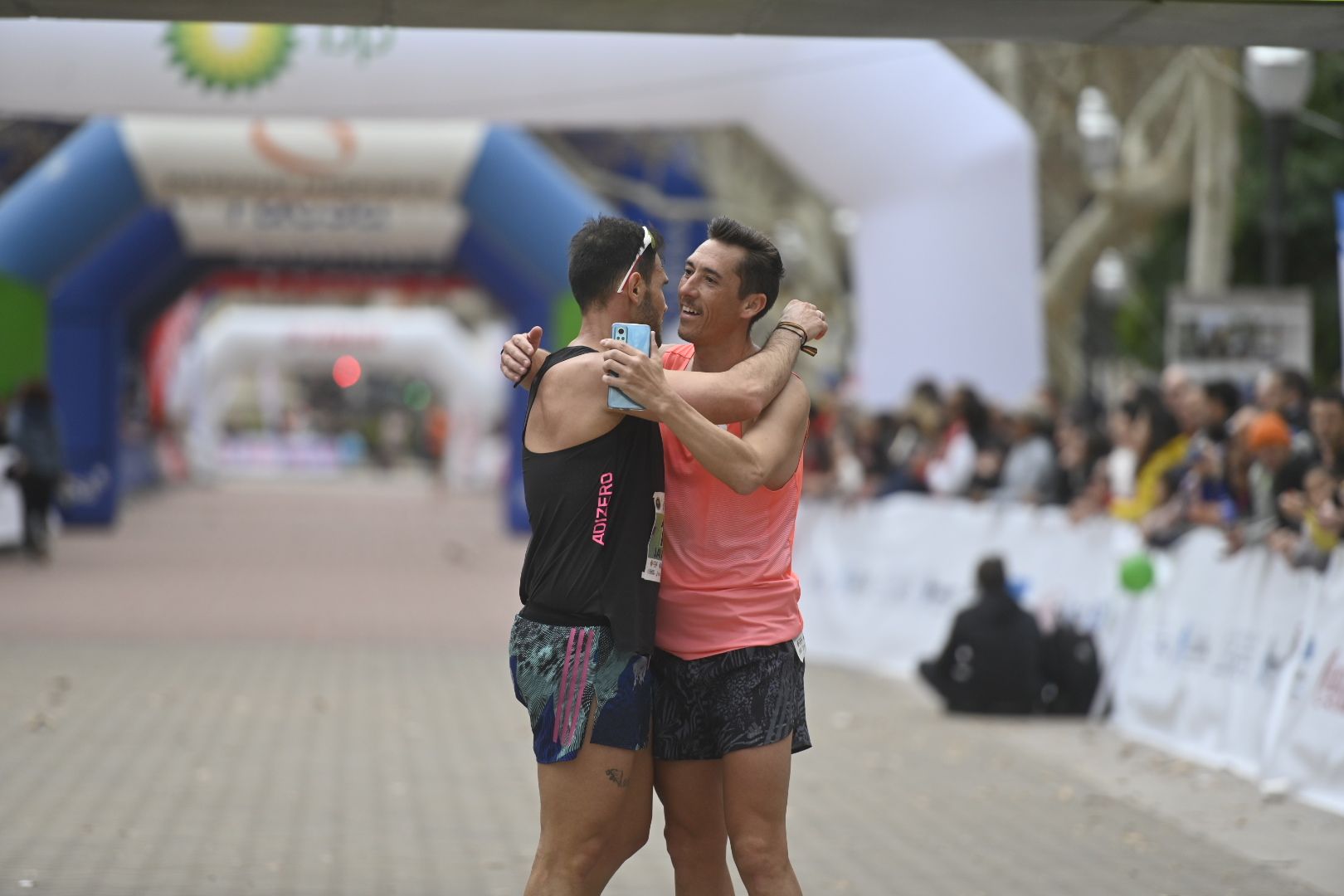 Búscate en las fotos: Las mejores imágenes del Marató bp y el 10K Facsa 2024 de Castelló