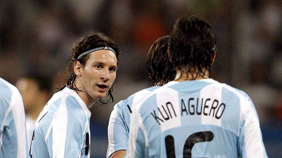 Leo Messi y Sergio Agüero llevan 16 años juntos en la selección de Argentina