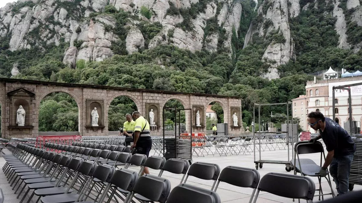 Montserrat es prepara per a la visita del Papa