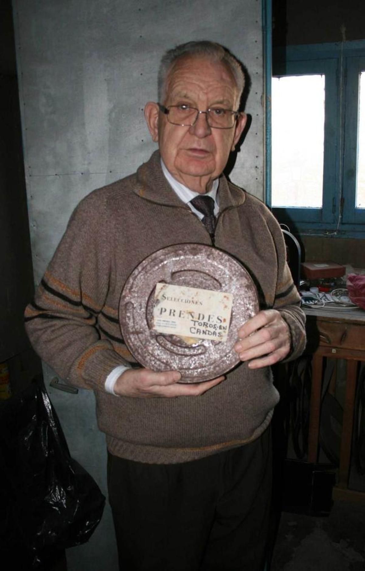 Luis Prendes, impulsor de la sala de cine candasina