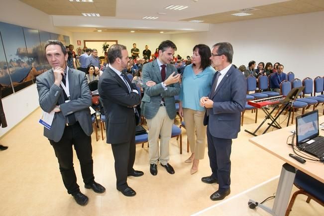 FUERTEVENTURA - NP Expertos internacionales debaten en Fuerteventura sobre Educación y Derechos Humanos EN LA FOTO DE DER A IZAQ Marcial Morales, Soledad Monzon, consejera de educacion y universidades del gobcan, Pablo Martin, director del servicio español para la internacionalizacion de la educacion,  Rafael Robaina, rector de la ULPGC -