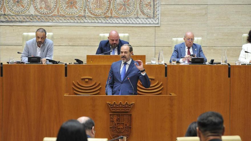 La Asamblea convalida el decreto para agilizar la construcción de VPO con el apoyo de PP y Vox
