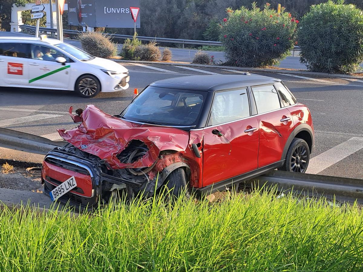 Estas son todas las fotos del accidente de tráfico cerca de Sant Rafel