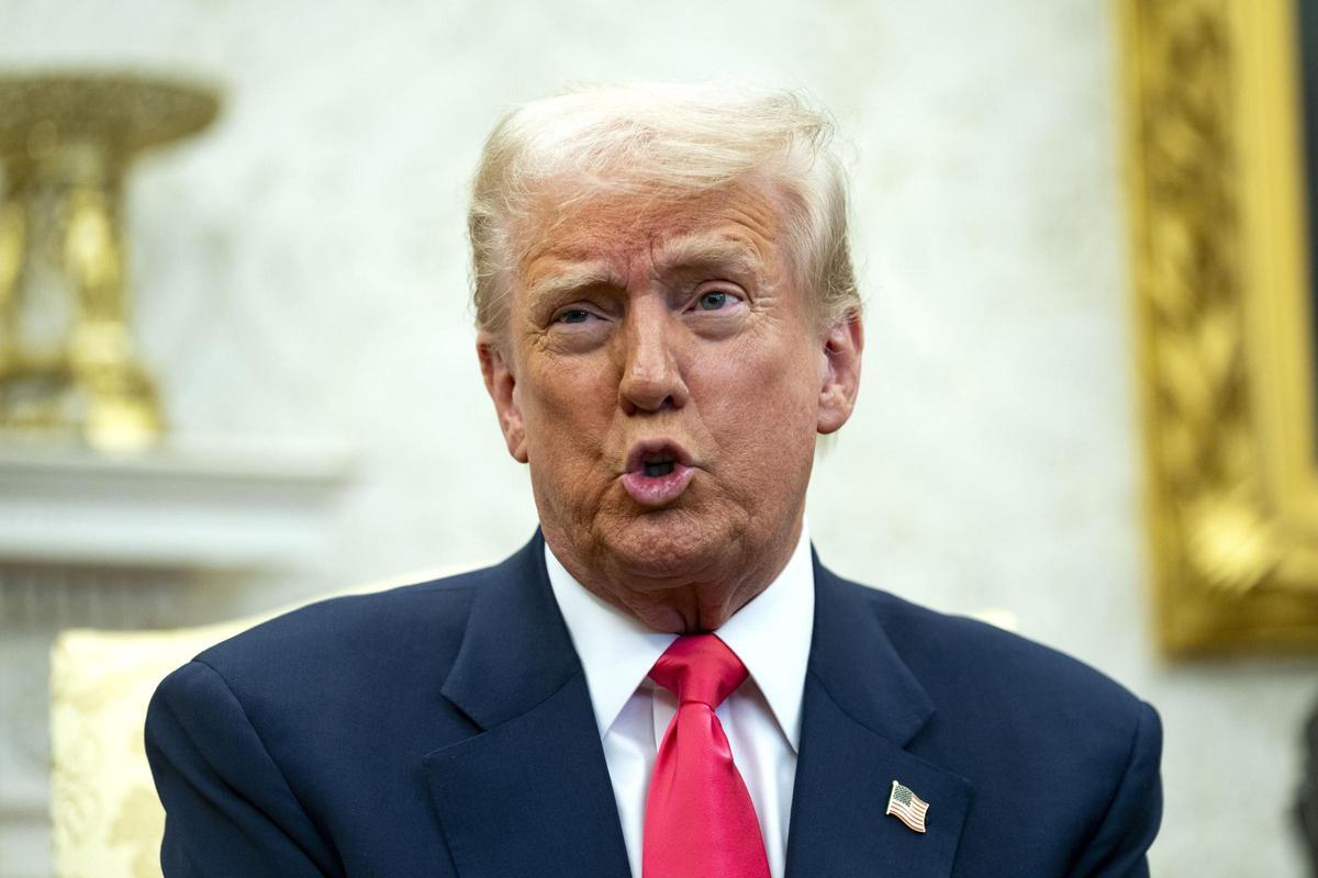Trump anuncia una acción "decisiva" contra los hutíes y exige a Irán cesar su apoyo