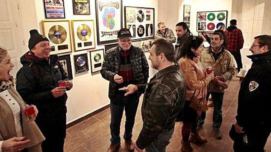 Mucho ambiente en el homenaje a la banda británica.