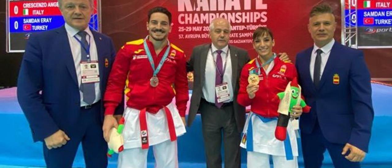 Damián Quintero, plata, y Sandra Sánchez, oro en el Campeonato de Europa.