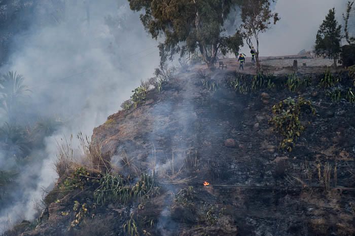 Incendio el hotel Molino del Agua, en Ayacata