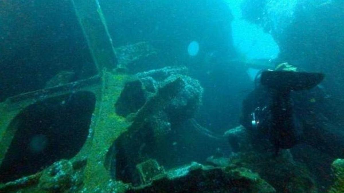 El mercante noruego Rytterholm, que naufragó el 12 de octubre de 1976 en las costas gallegas.