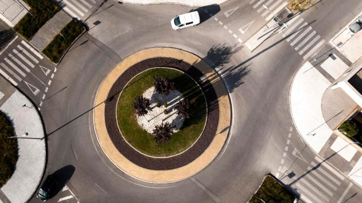 Hi ha molts accidents a les rotondes per no seguir la normativa