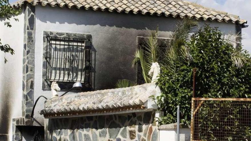 Ascienden a cinco las víctimas mortales por un incendio en Jaén al morir el bebé herido