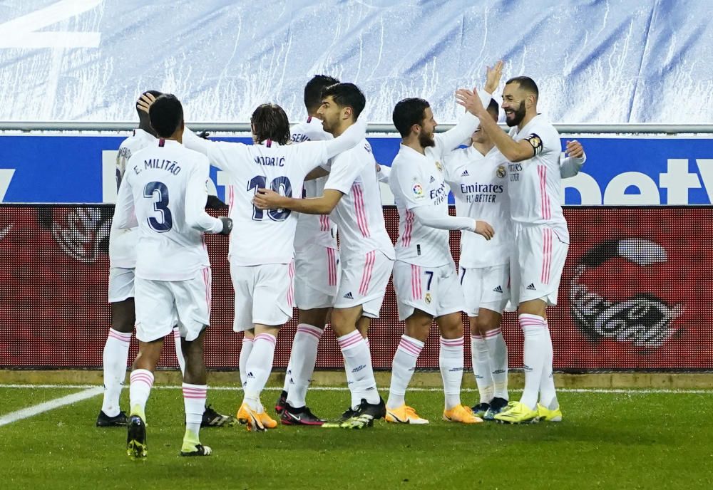 LaLiga Santander: Alavés - Real Madrid.