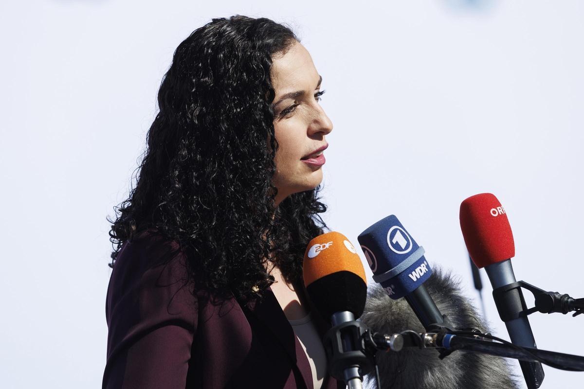 Kosovo accepta acollir migrants deportats pels EUA Kosovo accepta acollir migrants deportats pels EUA