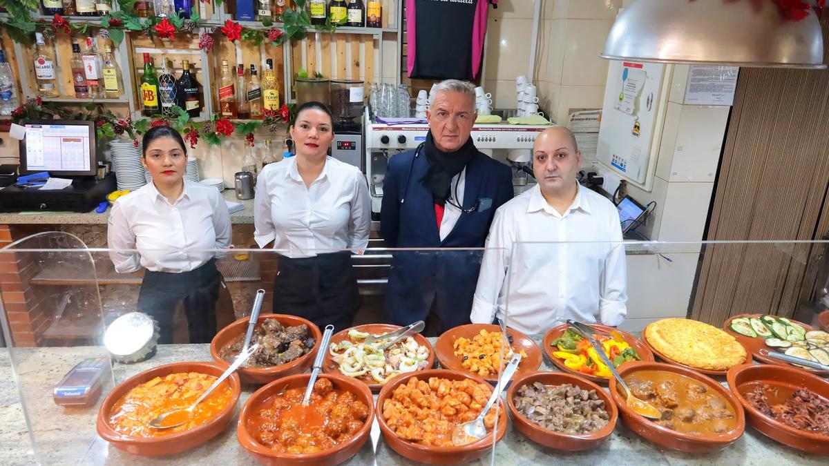 Las sabrosas tapas de Asador Casa la Abuela se elaboran con productos de la provincia.