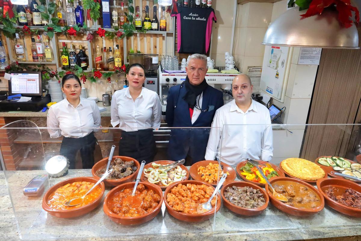 Las sabrosas tapas de Asador Casa la Abuela se elaboran con productos de la provincia.