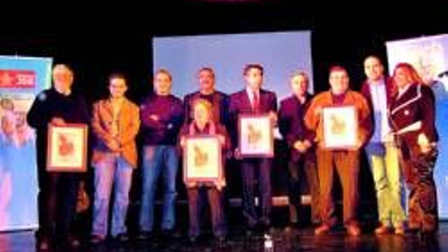 María Antonia Iglesias, Coria y Acehúche, premios del PSOE