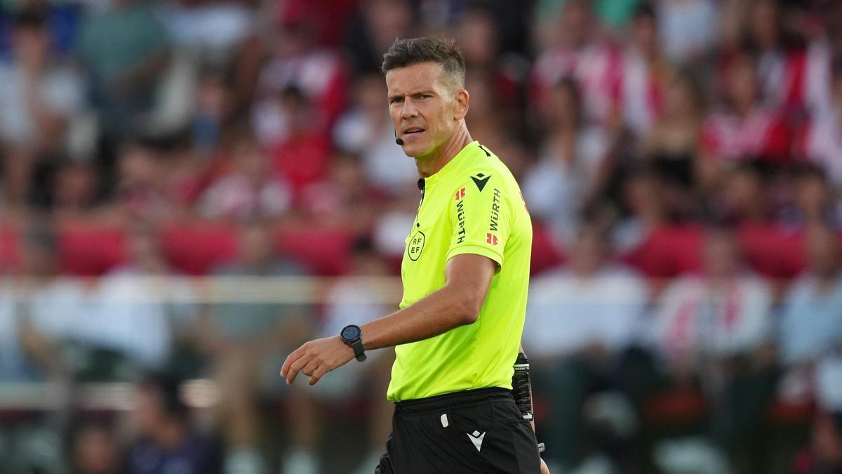 Pulido Santana en 'Rogue Cast 'negó cualquier compra de árbitros y señaló la presión que realiza el Real Madrid a través de su canal de televisión