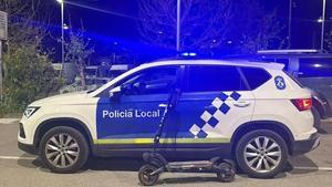 El patinet amb el qual circulaven els dos menors quan els va aturar la Policia Local de Martorell