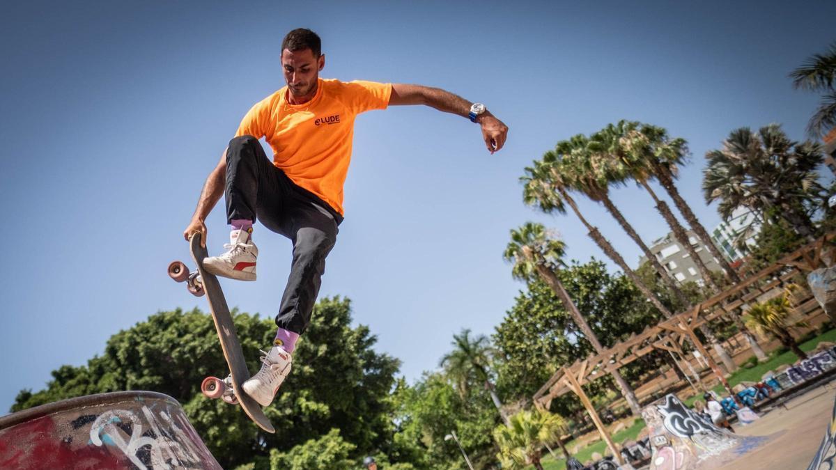 La experiencia de los talleres de skate en La Granja será una de las prácticas habituales en el circuito de Los Gladiolos.
