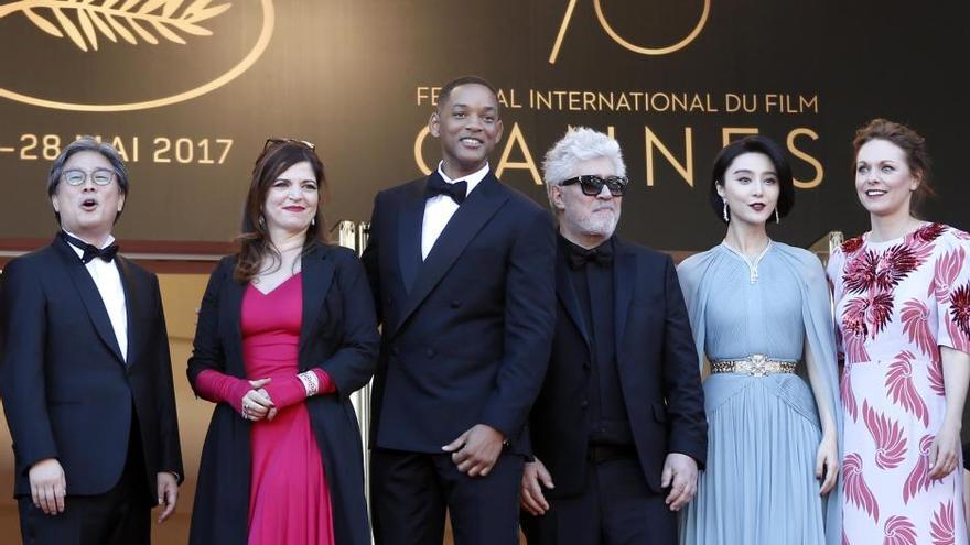 Almodóvar y Will Smith inauguran la alfombra roja de Cannes