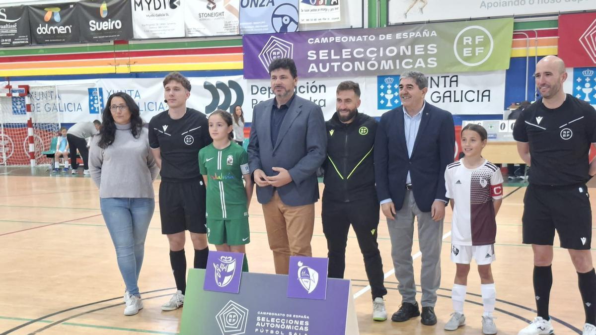 Uno de los partidos femeninos disputados en Coirón.
