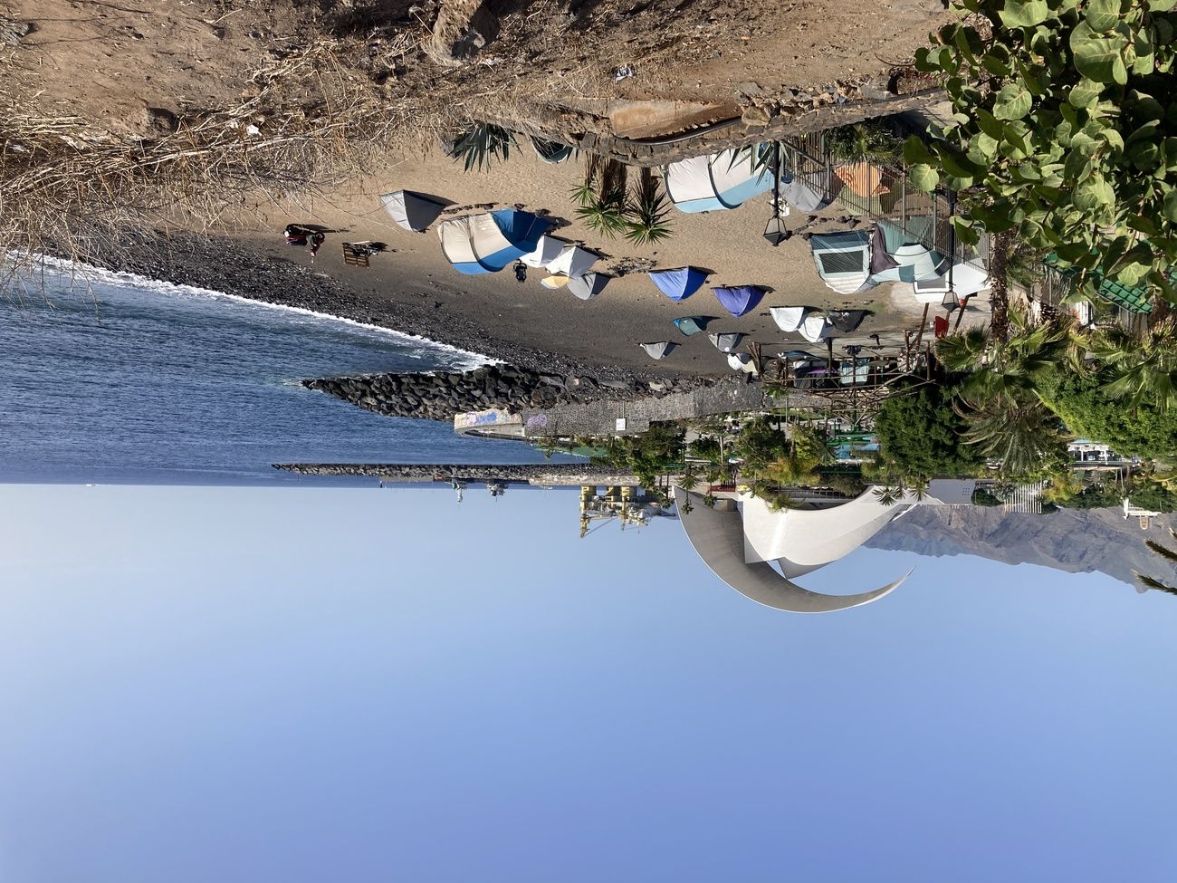 Casetas en la playa del Parque Marítimo de Santa Cruz de Tenerife
