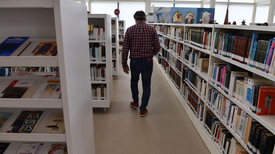 Cambre reduce horario en las bibliotecas, las OMIX y Vila Concepción con quejas vecinales