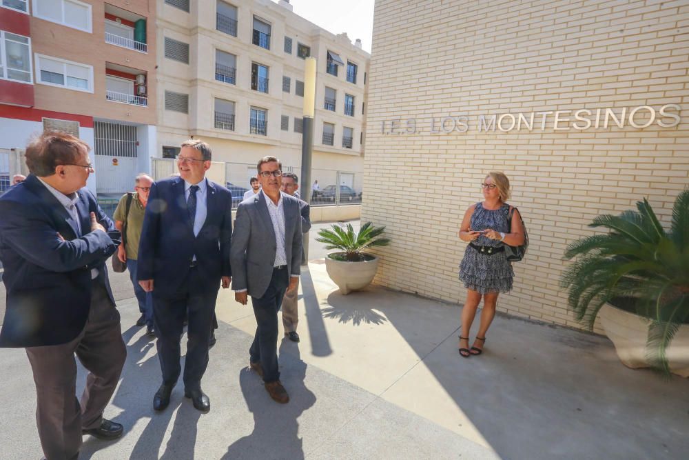 El presidente de la Generalitat Ximo Puig ha visitado los dos centros educativos de Los Montesinos