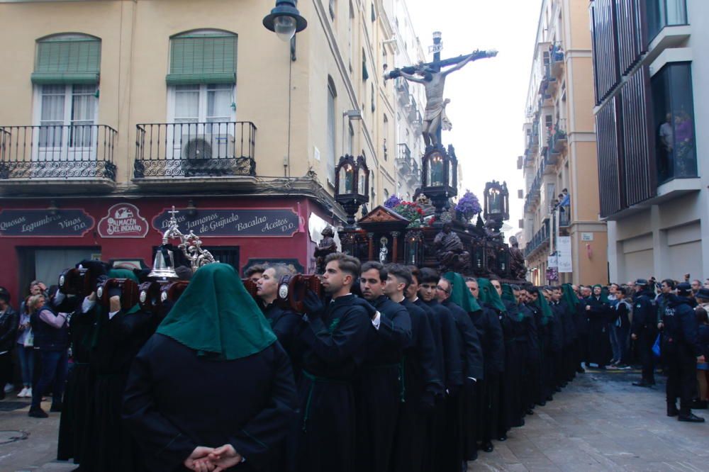 Las imágenes de la procesión de Vera Cruz, en el Jueves Santo de la Semana Santa de Málaga