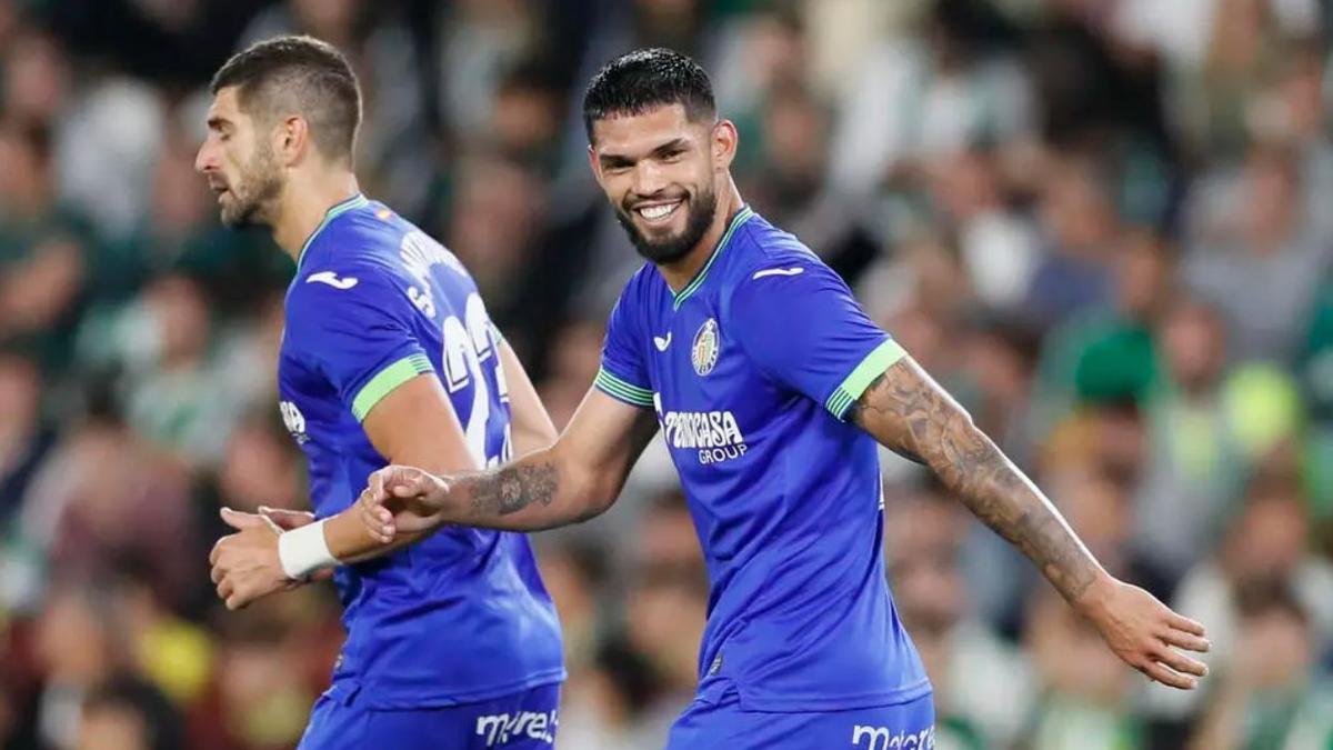 Alderete dio los tres puntos al Getafe contra el Betis