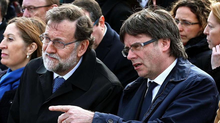 Les víctimes demanen més controls aeris en l&#039;acte que uneix Rajoy i Puigdemont