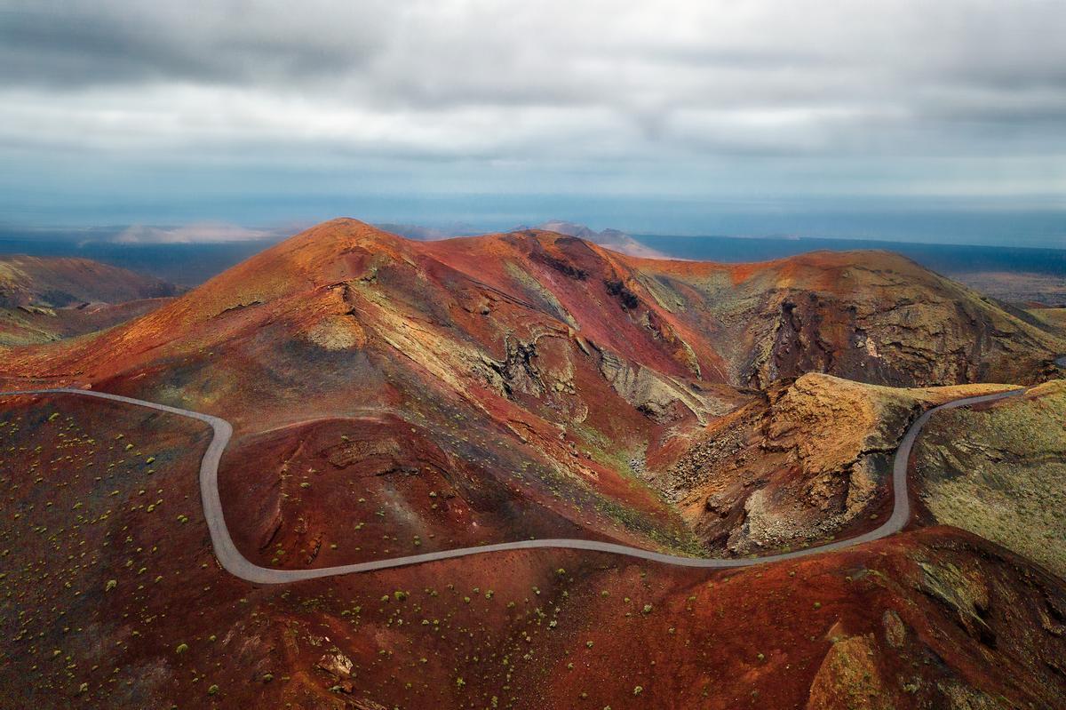 Volcanes en el Parque Nacional De Timanfaya en Lanzarote