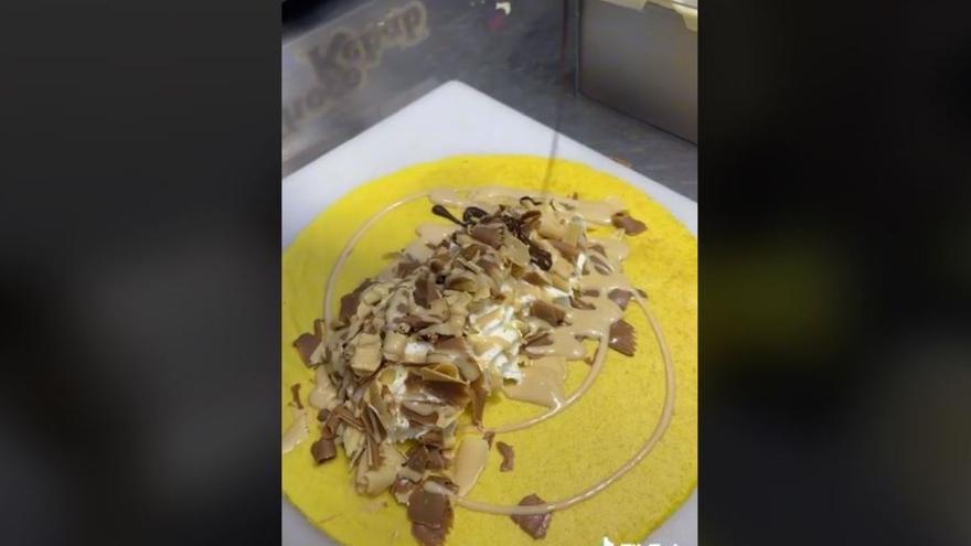 El “chocokebab” que triunfa en la Feria de Málaga da el gran salto a las redes sociales