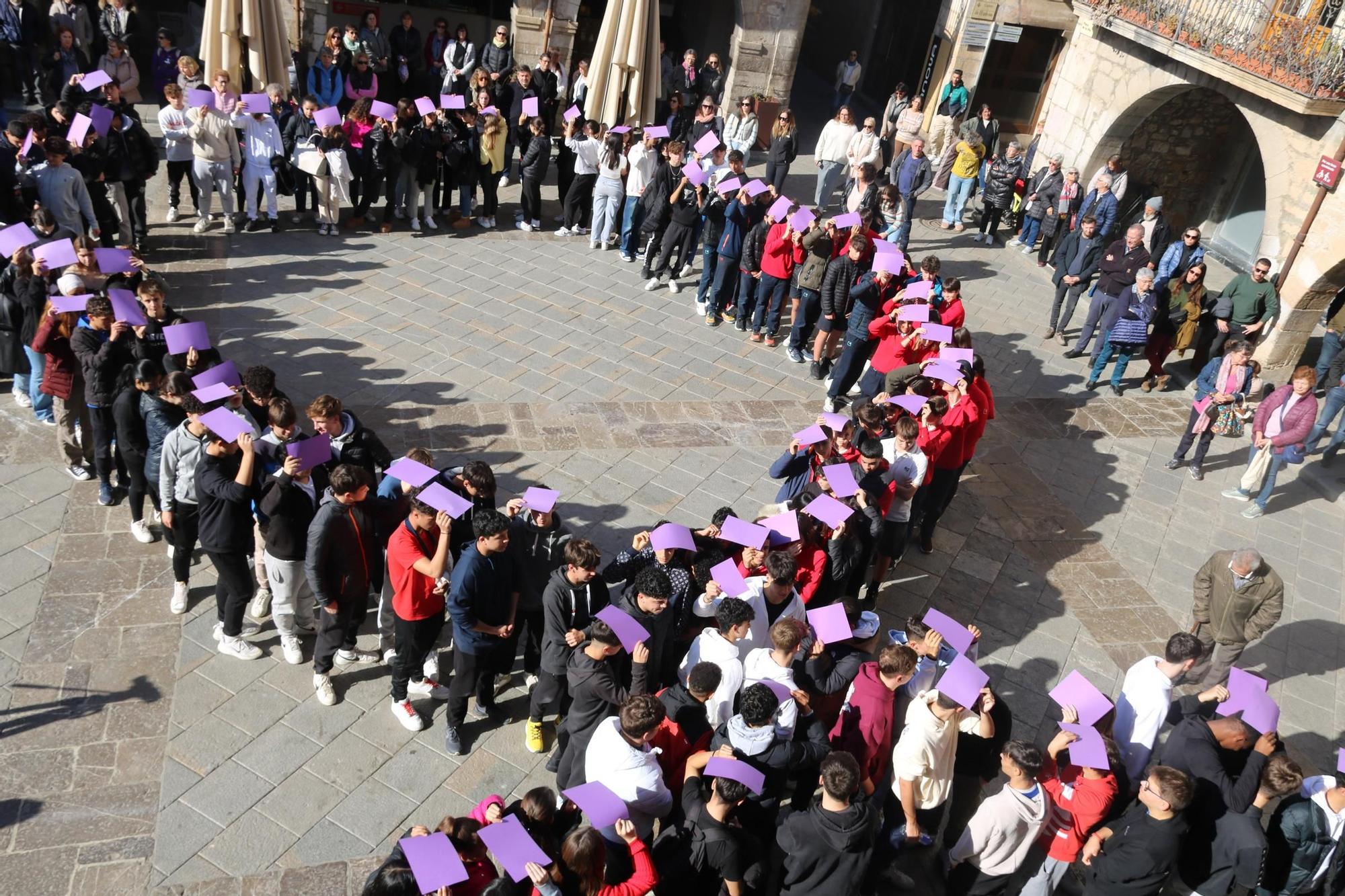 Torroella clama contra la violència masclista per l'assassinat de la veïna del poble