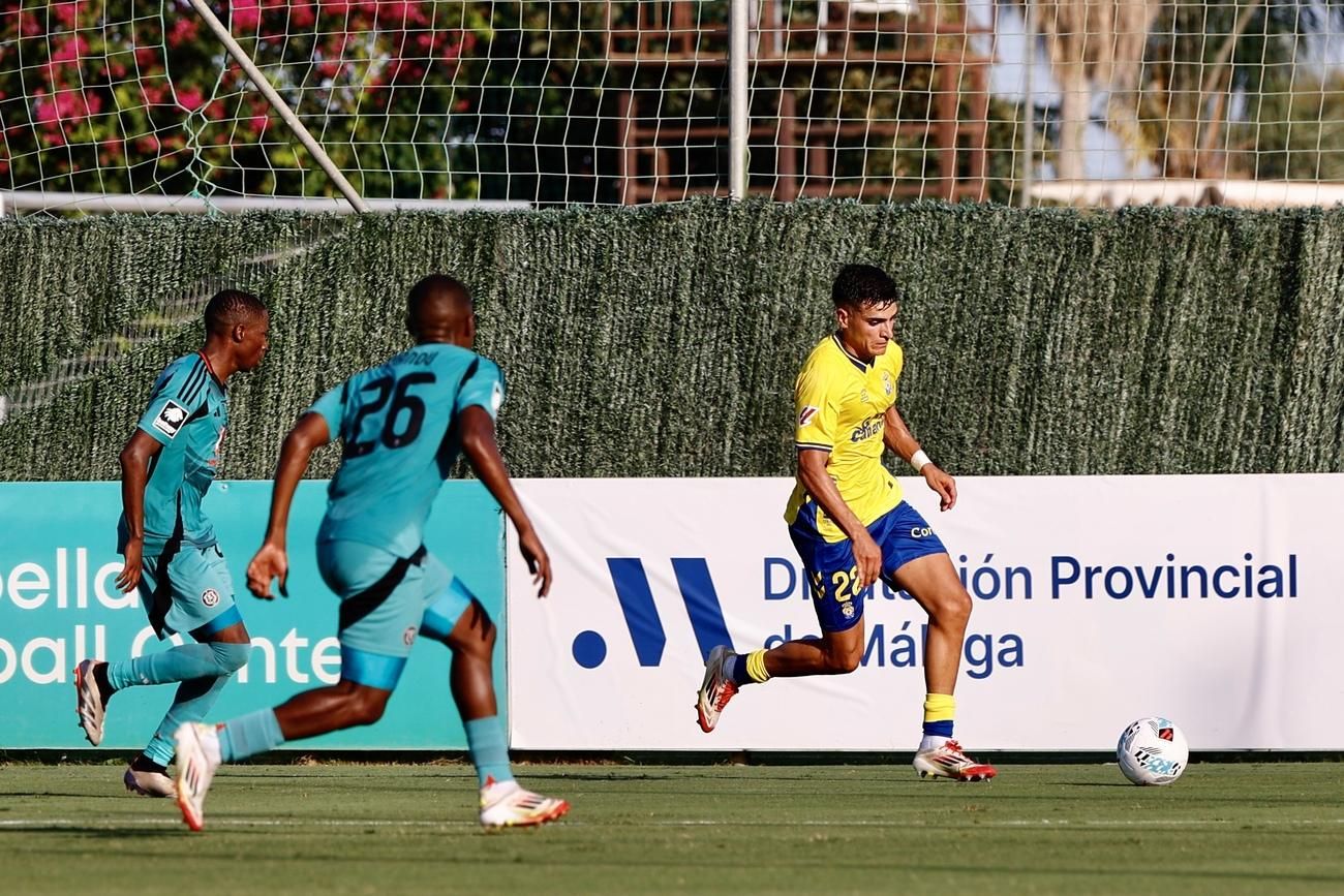 El partido Orlando Pirantes FC-UD Las Palmas, en imágenes