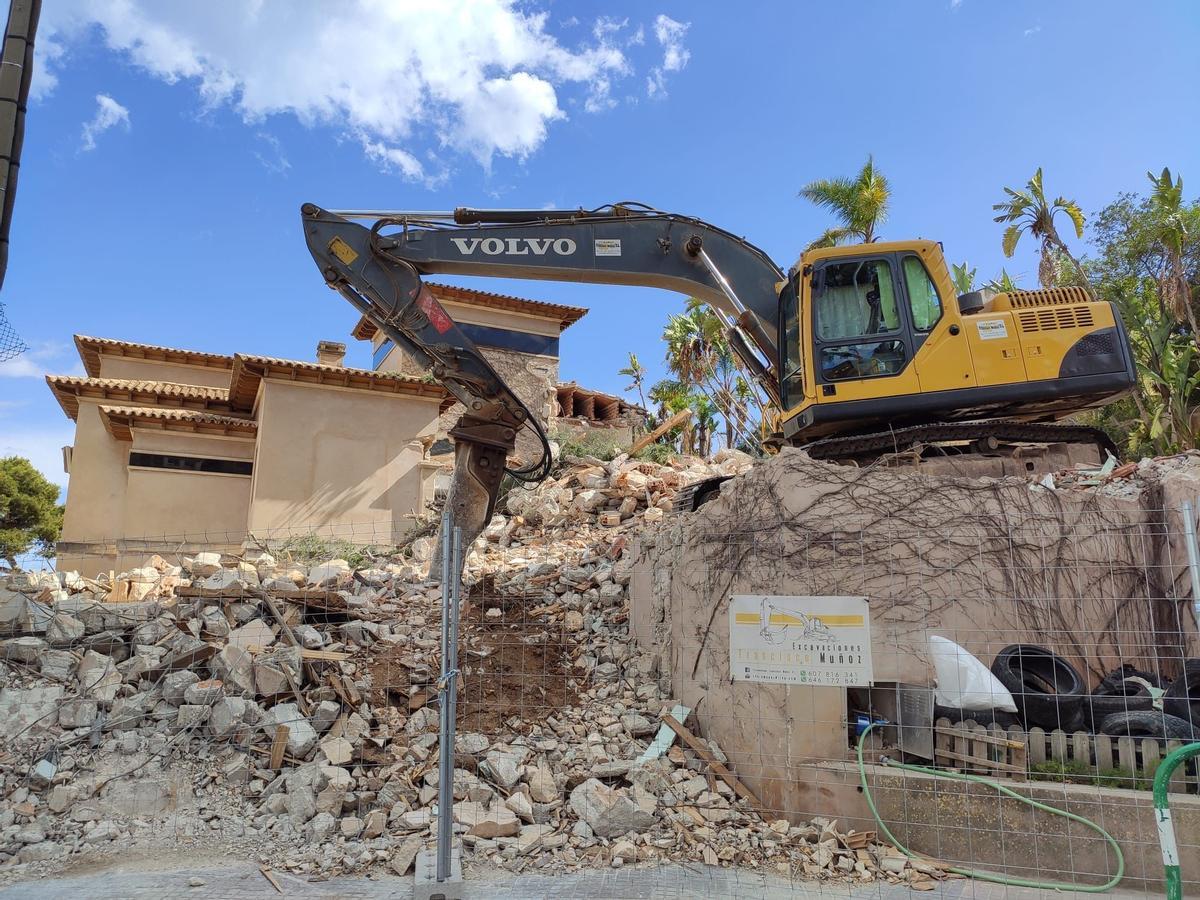 La vivienda, ya derribada.