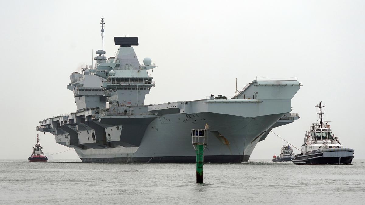 El portaaviones &#039;Queen Elizabeth&#039; de la Marina Real Británica.