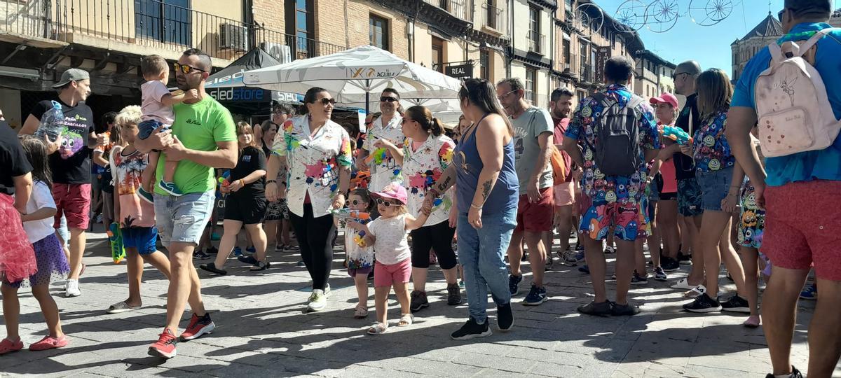 La concentración de peñas y la mojada dan inicio a las Fiestas de San Agutín en Toro La concentración de peñas y la mojada dan inicio a las Fiestas de San Agutín en Toro