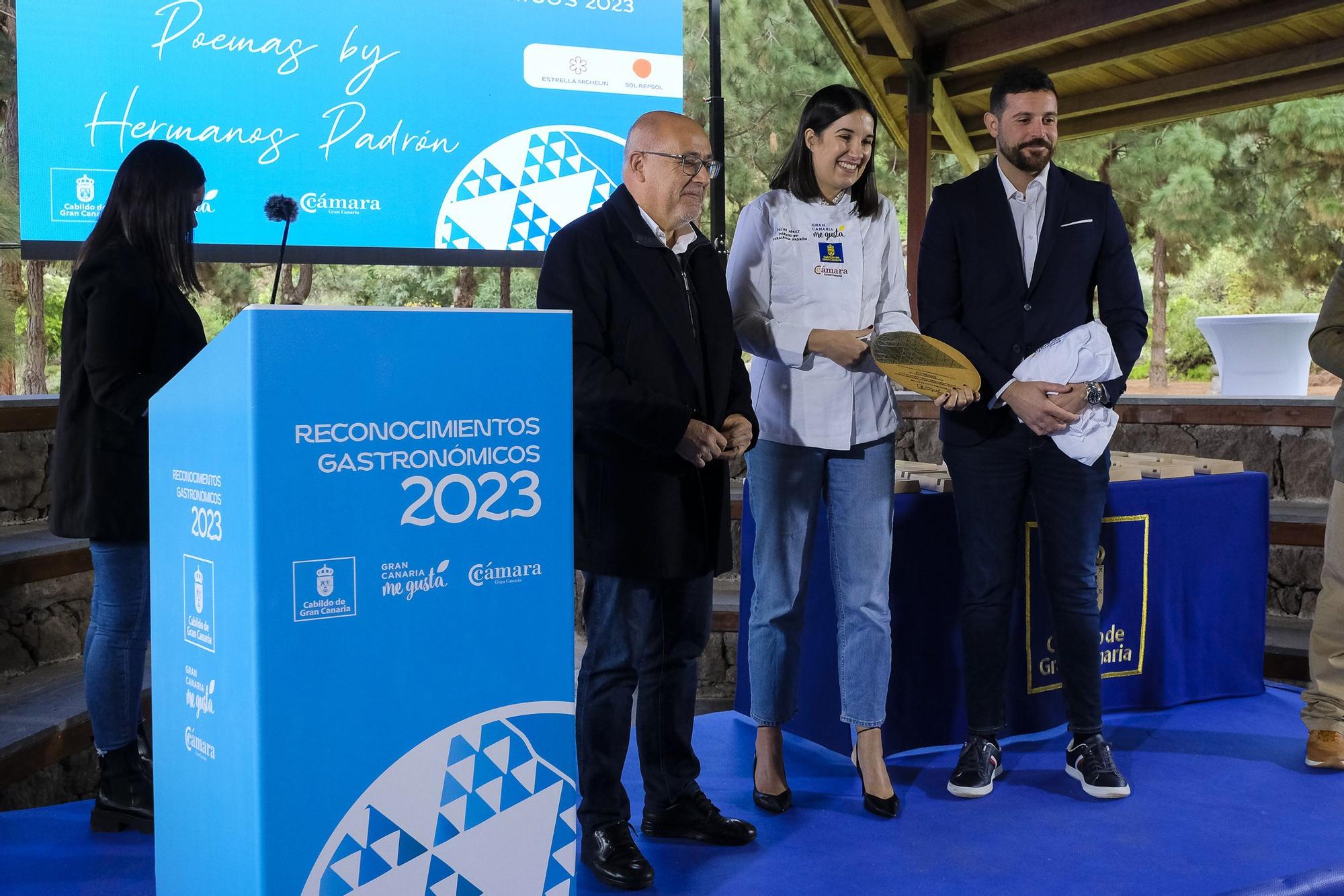 El Cabildo de Gran Canaria homenajea a los galardonados con las Guías Michelin y Repsol 2023