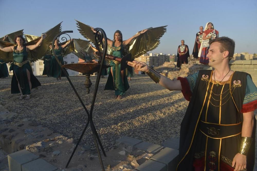 Encendido del Fuego Sagrado y pregón de la alcaldesa de Cartagena