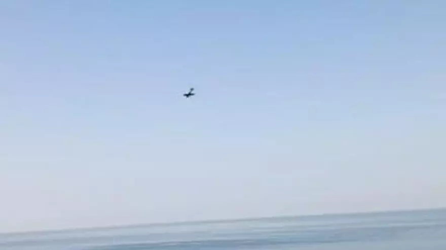 Una avioneta acrobática se precipita al mar en Mallorca