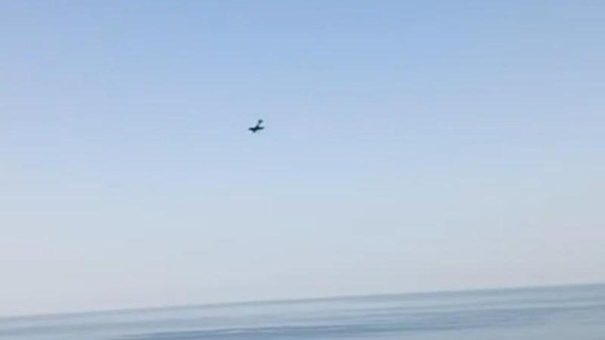 VÍDEO | Una avioneta se precipita al mar en el Port de Sóller