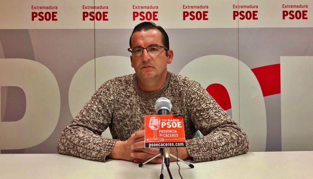 Ángel Pedro Martínez (PSOE), alcalde de Berrocalejo.