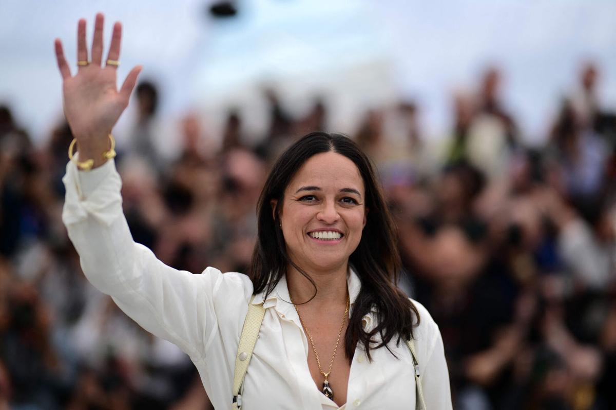 La actriz estadounidense Michelle Rodríguez posa durante un photocall de la película "El rápido y el furioso"