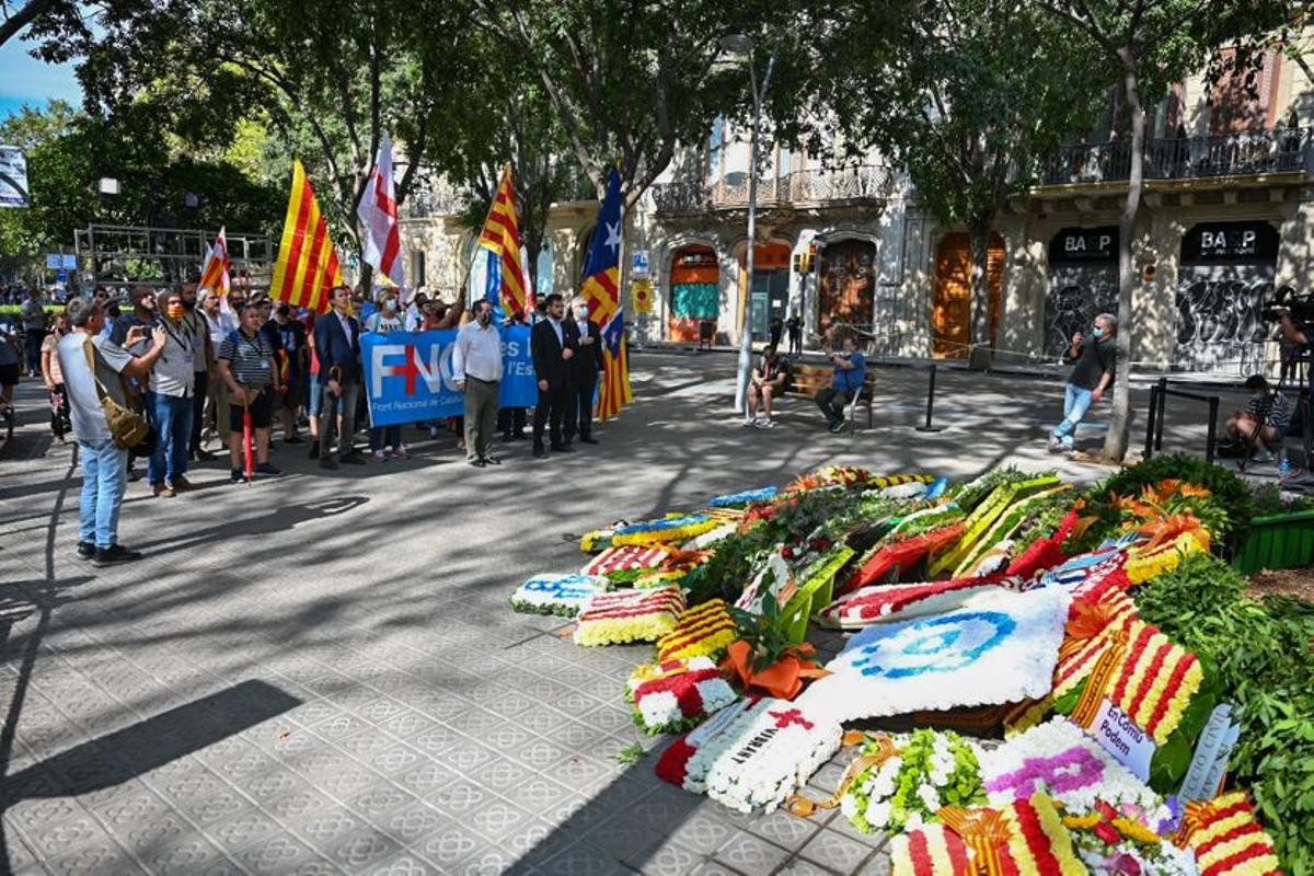 Front Nacional durante su homenaje a Rafael Casanova.