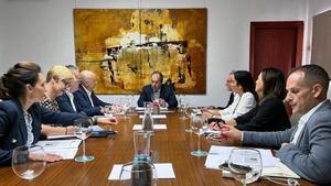 El doble discurs del PSOE valencià: aplaudeix els comptes de Sánchez a València i els critica a Alacant