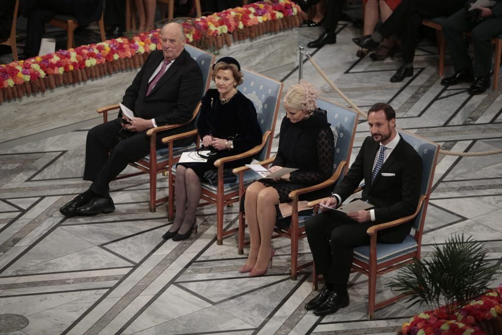 Santos recibe el Nobel de la Paz en Oslo