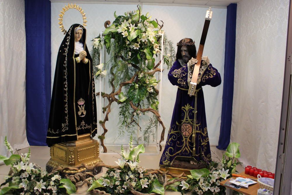 Las imágenes ya están a la vista, como la Virgen de la Soledad y Jesús Nazareno, dos imágenes en Progreso, 87.